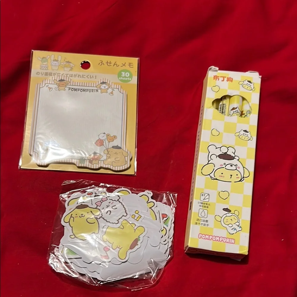 Pompompurin Stationery Set with Yellow Pouch